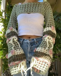 ༘⋆✿ Aesthetic Crochet Clothes, Short Sweaters, Crochet Vibes, Minecraft Crochet, Crochet Sleeves, Yarn Balls, Aesthetic Crochet