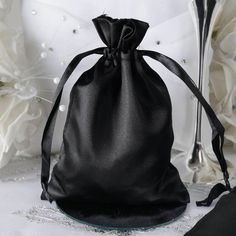 12 Pack | 5x7inch Black Satin Drawstring Wedding Party Favor Gift Bags Black White Parties, Gatsby Theme, Handmade Candy, Satin Noir, Candy Jewelry, Wedding Gift Bags, Wedding Favor Bags, Satin Bags, Wedding Gift Favors