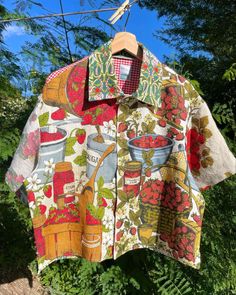 Fruit Strawberry, Strawberry Tea, Upcycle Shirt, Mode Inspiration, Dream Clothes, Looks Vintage, Tea Towel, Look Cool, Diy Clothes