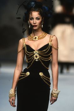 Glamour Decor, Outfit Essentials, Chain Dress, Chanel Haute Couture