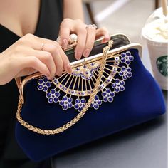 Winter Handbags, Flower Purses, Party Handbags, Velvet Flowers, Wedding Clutch, Luxury Diamonds, Red Dark, Evening Purse, Velvet Fashion