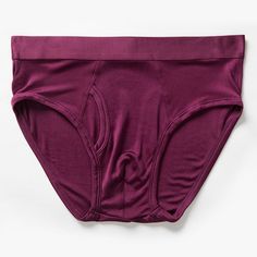 Free Shipping on orders $45+   
  First Order 10 % OFF, CODE: DAISYSILK   
  FREE Scrunchy or Eye Mask Gift on Orders $100+   
  (No Code Needed)    This Daisysillk knit boxer brief is made of premium materials. It is simple and comfortable. Silk protein fiber will not cause any allergy, is beneficial to skin health, very soft, and light. Suitable for everyday wearing and protecting your health. Why DAISYSILK Knitted?   Silk Men Boxer    These shorts are made of extremely soft silk knit materi Silk Knit, Boxer Briefs, Knitting Materials, Mulberry Silk, Skin Health, Briefs, Eye Mask, Casual Shorts, Mask