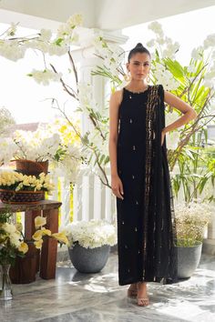 Onyx Georgette Ensemble With Draped Kaamdani Stole And Georgette Trous – Sania Maskatiya International Sania Maskatiya, Eid Fashion, Back Steps, Eyelet Embroidery, Creative Embroidery, Silk Trousers, How To Dye Fabric, Bead Embroidery, Ivory Color