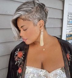 Short Grey Wigs For Black Women, Short Grey Natural Hair Black Women, Gray Short Natural Hair Styles Black Women, Gray Hair On Black Women, Short Grey Hair Black Women, Natural Gray Hair Over 50 Black Women, Short Sassy Hair Black Women, Short Hairstyling, Hair Cut Ideas