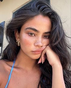 Italian Girl Aesthetic, Christina Nadin, Freckles Girl, Men Hair Color, Blowout Hair, Clean Makeup, Vintage Beauty, Maquillaje De Ojos, Makeup Inspiration