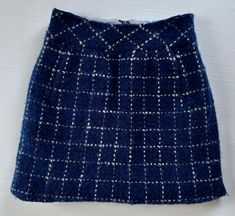 Size: 4 Thick boiled wool blue/white knit skirt pocket, fully lined, zip close waist 28", length 19" pre-owned, good condition - see photos White Knit Skirt, Bubble Skirt, Boiled Wool, Blue Skirt, Knit Skirt, Blue White, Art Collection, Womens Skirt, Bathing Beauties