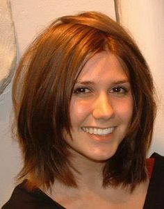 Shaggy Layered Hairstyles, Redish Brown Hair, Shag Layered Hairstyles, Reddish Brown Hair Color, Medium Shag Haircuts, Short Shag Haircuts, Short Shag Hairstyles, Medium Layered Haircuts, Shaggy Haircuts