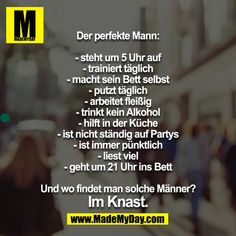 the words are in german and english, along with an image of people walking down the street