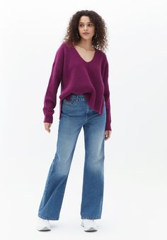 Jumper Outfit Women, Jumper Outfit, Plum, Violet, Jumper, Ootd, V Neck, Clothes For Women