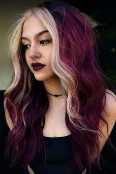 Raspberry Hair Color With Blonde Money Piece Wine Red And Purple Hair, Magenta Split Dye, Hair Color Blocking Ideas, Split Dyed Hair Ideas, Alternative Hair Dye, Physical Aesthetic, Raspberry Hair Color, Purple Blonde Hair, Raspberry Hair