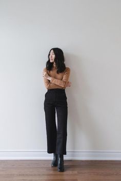 Low Heeled Boots Outfit, Candice Tay, Chelsea Boots Outfit Work, Heeled Chelsea Boots Outfit, Platform Ankle Boots Outfit, Low Boots Outfit, Heeled Ankle Boots Outfit, Black Leather Boots Outfit, Black Ankle Boots Outfit