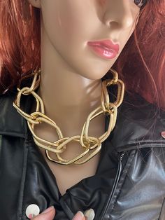 zinc alloy  metal brand new necklace    21 inch long  womens  chunky gold tone  statement fat thick gold necklace bold runway Gold-tone Alloy Chain Jewelry, Chic Alloy Necklaces For Party, Trendy Gold Plated Snake Chain Necklace, Chunky Metal Chain Link Necklace, Trendy Alloy Necklace With Chunky Chain, Chic Alloy Choker Jewelry, Trendy Metal Chunky Chain Necklace, Gold Alloy Long Necklace, Chunky Chain Alloy Necklace