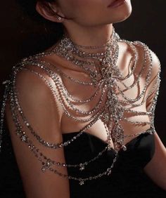 Look Gatsby, Bridal Backdrop Necklace, Body Necklace, Backdrops Necklace, Yennefer Of Vengerberg, Aesthetic Moodboard, Indian Aesthetic