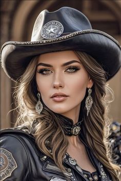 Texas Cowgirl, Cowgirl Photo, Senior Portraits Girl, Crossfit Training, Face Shape Hairstyles, Female Guitarist, Female Character Inspiration, Western Girl