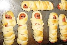 pigs in a blanket made out of bread