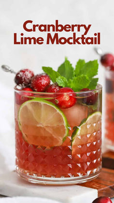 Cranberry Lime Mocktail Non Alcoholic Drinks With Cranberry Juice, Cranberry Lime Mocktail, Lime Mocktails, Sparkling Water Mocktail, Alcohol Free Drink Recipes, Mint Mocktail, Mocktail Ideas, Cranberry Mocktail, Drinks With Cranberry Juice