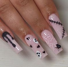 Nail Inspo 2023 Halloween, October Nails Halloween Almond, Acrylic Nail Press On, Cute Halloween Nails Glitter, September Spooky Nails, Halloween Nail Ideas 2023, Halloween Acrilyc Nails, Fall And Halloween Nail Ideas