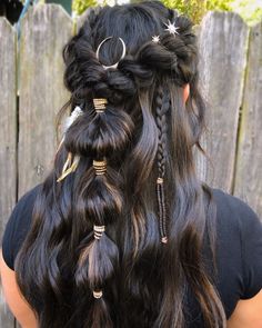 Viking Hair, Fantasy Hair, Hair Reference, Aesthetic Hair, Hair Dos, Hair Designs, Festival Outfit, Dark Hair