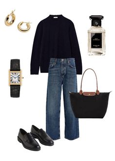 Effortless Cool Style, Upper East Side Mom, Black Sweater Work Outfit, Winter Carry On Packing, Easy Work Outfits, Chic Mom Style, Elegant Outfits For Women, Shopping Day Outfit, Cool Mom Outfits