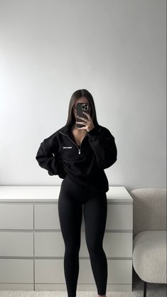 Gymwear Outfits, Gym Crush, Look Legging, Black Leggings Outfit, Cute Workout Outfits, Cute Gym Outfits, Gym Outfits, Athleisure Outfits, Sporty Outfits