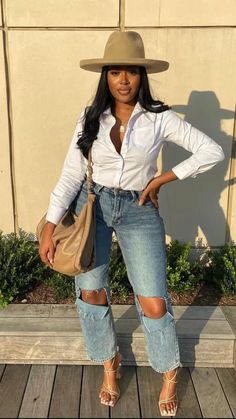 White Blouse Outfit Black Women, Denim And Neutral Outfits, La Hat Outfits For Women, Petite Black Women Fashion, Business Casual Women Outfits Summer, Essence Festival Outfits What To Wear, Cute Relaxed Outfits, Denim And White Outfits Black Women, Cabbie Hat Outfit