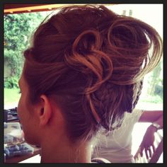 Chignon Haut mariage Beauty Tricks, Natural Health, Beauty Hacks, Health And Beauty, Hair Cuts, Make Up, Long Hair Styles, Hair Styles, Health