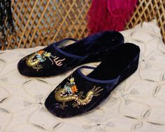 Beaded Dragon, Dark Midnight Blue, Chinese Shoes, Long Jumpers, Velvet Slippers, Slippers Shoes, Chinese Dragon, Vintage Branding, Slipper Shoes