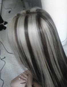 Oreo Hair, Y2k Hair, Dyed Hair Inspiration, Pretty Hair Color, Haircuts Straight Hair