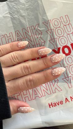 White polka dot nails White With Red Polka Dots Nails, Chrome Polka Dot Nails, Green Dot Nails, Gold Dot Nails, Nails Dots Minimalist, White Dot Nails, Nail Designs With Dots