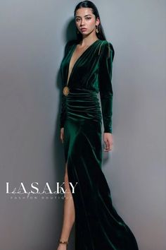 Lasaky - Deep V Long Sleeve Fringe Evening Maxi Dress Green Velvet Dresses, Prom Gown Elegant, Emerald Green Velvet Dress, Special Event Outfit, Evening Maxi Dress, Velvet Party Dress, Green Velvet Dress, Velvet Dresses, Outfit For Women