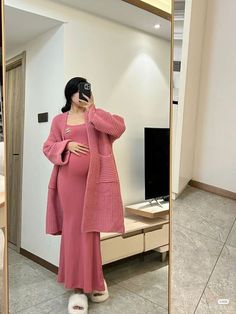 Pregnacy Fashion, Pregnancy Belly Photos, Dresses For Pregnant Women, Pretty Pregnant, Clothes For Pregnant Women, Cute Maternity Outfits, Stylish Maternity Outfits, Casual Maternity