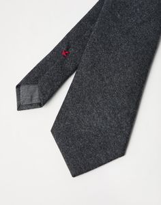 Virgin wool flannel tie Soft virgin wool flannel helps to create an accessory that is perfect for enriching looks for the coldest times of the season. A cotton lining completes the necktie. Winter Semi-formal Wool Suit And Tie Accessories, Semi-formal Wool Suit And Tie Accessories For Winter, Classic Wool Suit And Tie Accessories For Winter, Classic Winter Wool Suit And Tie Accessories, Wool Business Suit And Tie Accessories, Wool Suit And Tie Accessories For Fall, Business Wool Suit And Tie Accessories, Wool Suit And Tie Accessories For Business, Elegant Wool Ties For Business