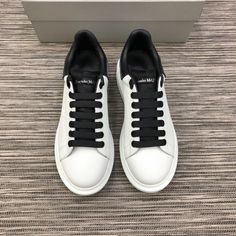 Size: 35-47 It comes with Dust box, Care manual, Tag, and Paper bag.Size Guide: High-end Leather Low-top Sneakers, Designer Custom Sneakers With Contrast Sole, Gucci Balenciaga, Prada Fashion, Chanel Style, Chanel Fashion, Prada Shoes, Sneaker Head, Front Row