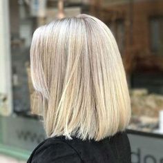 Boliage Hair, Hairstyles For Fall, Lob Hairstyles, Blonde Lob, Lob Hairstyle, Lob Haircut, Penteado Cabelo Curto, Winter Hairstyles