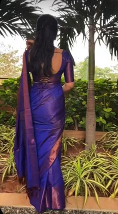 Blue Blouse Designs, Traditional Blouse Designs, Saree Blouse Neck Designs, New Saree Blouse Designs, Latest Model Blouse Designs