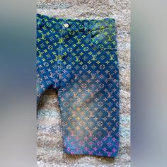 Men’s Louis Vuitton Shorts Louis Vuitton Shorts, Louis Vuitton Color, Mens Shorts, Blue Yellow, Jean Shorts, Louis Vuitton, Yellow, Blue, Color