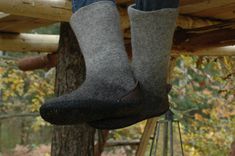 Felted Boots for men - great boots for cold snowy winter days. Colors: shades of grey, dark brown. Handmade felted men boots to be worn outside, perfect in light snow. Decorated with natural leather. Boots are made of natural wool. Non-slip sole is covered with rubber and is also water resistant. Boots height can be approximately 40-42cm Felt is a perfect material for winter footwear making an excellent protection from freeze. Your feet won't get cold even in minus 20 C degrees (minus 4 F). Felt Gray Outdoor Boots With Rubber Sole, Gray Winter Boots With Rubber Sole, Winter Footwear, Felt Boots, Wool Slippers, Felted Slippers, Burnt Orange Color, Boots For Men, Cool Boots