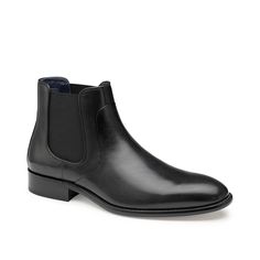 Johnston & Murphy-Stockton Lux Chelsea Boot Highlight layered looks with ease when you slip into the Stockton Lux Chelsea boot from Johnston & Murphy. Its full grain leather design proves a luxe highlight, while the EVA insole pads your steps for added comfort. Johnston Murphy, Black Chelsea Boots, Chelsea Boot, Layered Look, Boot Shop, Leather Design, Full Grain Leather, Chelsea Boots, Chelsea