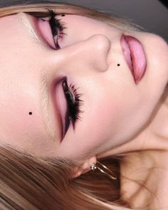 Ksenia Zavialova | @by_avoevodina Eyeshadow palette “Basic matte 2”💗 OZON 1749881345 ________________ #theartistedit #muaawesome #dazedbeauty #muainsider | Instagram Makeup Inspo, Eyeshadow Palette, Makeup, Instagram, Make Up