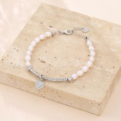 Style: Female Material: S925 Sterling Silver, Freshwater Pearl Pearl Type: Cultured Pearl Color: White Pearl Size: 5mm Bracelet Size: 20.5cm Pearl Types, Pearl Color, Pearl Size, Pearl Ring, White Pearl, Cultured Pearls, Pearl Pendant, Bracelet Sizes, Pearl Bracelet