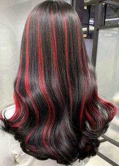 Pink Hair Streaks, Skunk Hair, Pink And Black Hair, Pink Hair Dye, Red Hair Inspo, Hair Color Streaks, Black Hair With Highlights, Hair Streaks, Dyed Hair Inspiration