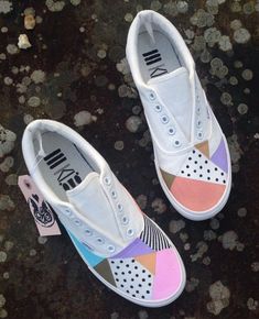 Vans Wallpaper, Sneakers 90s, Vans Shoes Women, Converse Vintage, Unicorn Shoes