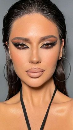 Aesthetic Eye Makeup, Machiaj Smokey Eyes, Trucco Smokey Eye, Eye Makeup Natural, Aesthetic Eye, Black Smokey Eye Makeup, Drag Make-up, Wedding Makeup For Brown Eyes, Prom Eye Makeup