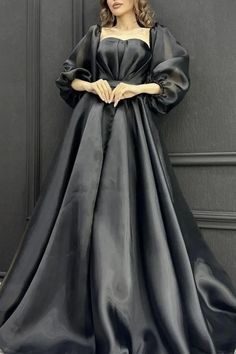 black sleeved prom dress Mode Abayas, Party Wear Gowns, Long Frock Designs, Modest Dresses Casual, Elegant Dresses Classy, Designer Dresses Casual, Quick Outfits, Stylish Party Dresses