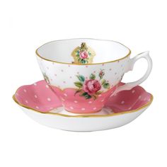 Royal Albert Cheeky Pink Vintage Teacup & Saucer - 25% OFF Pink Tea Cups, Royal Albert Tea Cup, Royal Albert China, Pink Tea, Bone China Tea Cups, Vintage Teacups, Country Roses, China Tea Cups, Tee Set