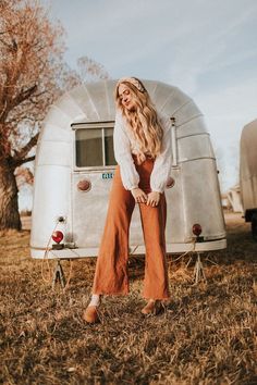 Brett Low, Closed back clogs in Dexter Tan brown Nubuck Leather. Dark brown wooden base. Sandgrens Clogs Outfit, Winter Clogs Outfit, Brown Clogs Outfit, Heeled Clogs Outfit, Clogs Outfit Winter, Orange High Heels, Clogs Outfits