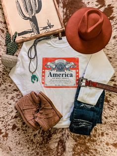 Hairstylist Fits, Nascar Outfit, Western Tee Shirts, Boho Closet, Nfr Style, Western Tee, Southern Outfits