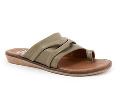 Bring casual sophistication to your summertime style with the Dani, a ruched slip-on sandal with a toe band and a comfortable footbed for the perfect fit. From Bueno. Casual Summer Footbed Sandals With Toe Loop, Casual Toe Loop Footbed Sandals For Summer, Comfortable Toe Post Sandals For Spring, Casual Toe Loop Mules For Beach, Casual Toe Ring Sandals With Single Strap For Spring, Casual Toe Loop Mules For Spring, Comfortable Spring Footbed Sandals With Single Toe Strap, Spring Cushioned Toe Loop Footbed Sandals, Cushioned Toe Loop Footbed Sandals For Spring