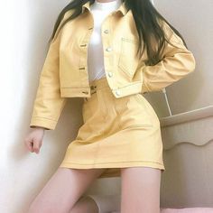 Cute Hipster Outfits, Mode Ulzzang, Korean Fashion Ideas, K Fashion, Yellow Outfit, Hipster Outfits, Korean Fashion Trends, Vogue Korea, Ulzzang Fashion