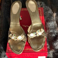 Rene Caovilla Jeweled Heels Eu 40 9.5 10 Khaki Bronze Open Toe Shoes Worn Approx 12x, See Photos For Wear On Soles And Heels Caovilla Shoes, Rene Caovilla Shoes, Jeweled Heels, Rene Caovilla, Open Toe Shoes, Shoes Color, Toe Shoes, Shoes Women Heels, Open Toe